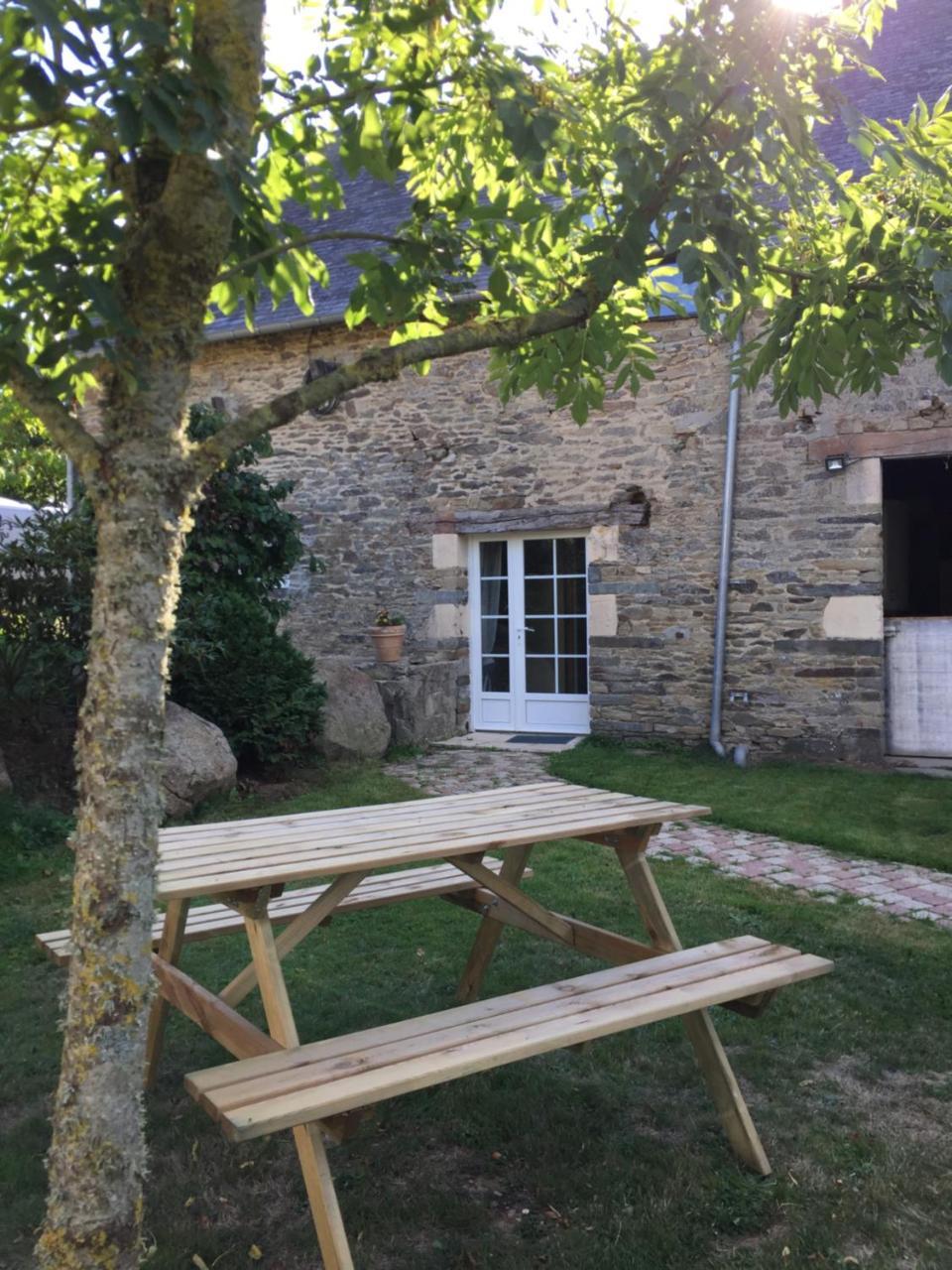 Bed and Breakfast Etang Fleuri Cahagnes Экстерьер фото